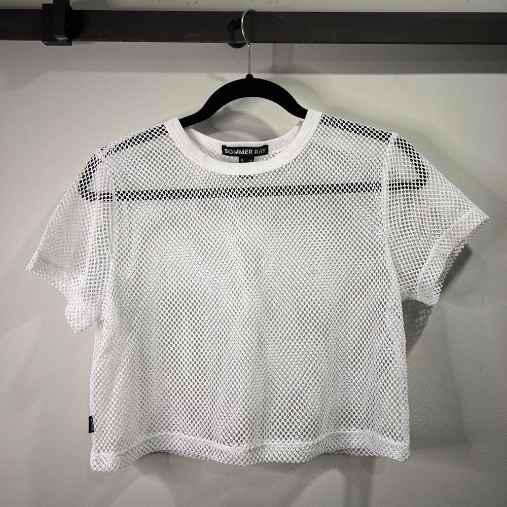 Sommer Ray white cropped mesh t shirt, size medium, great condition